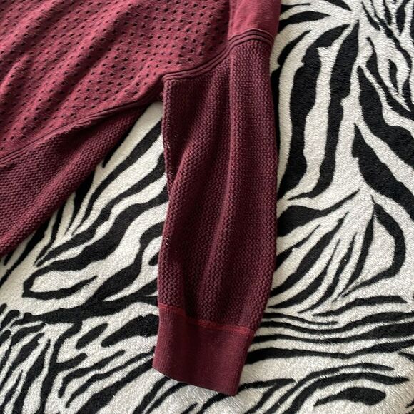 DKNY jeans burgundy women’s pull over sweater 3/4 sleeves autumn fall size large - Picture 4 of 8